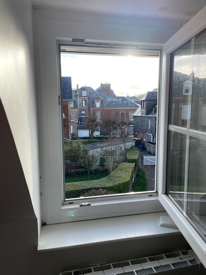 Les Galets, Maison Avec Terrasse Étretat Eksteriør billede